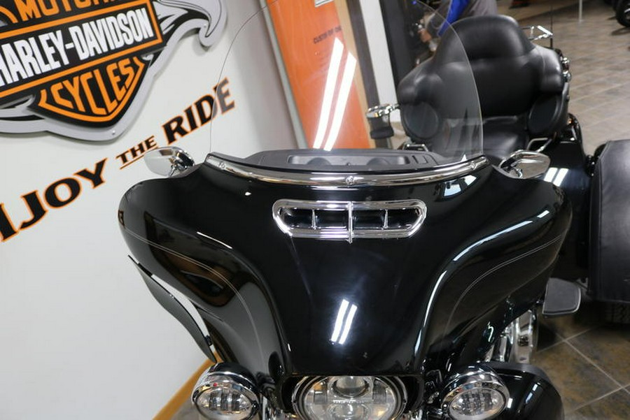 2014 Harley-Davidson® FLHTCUTG - Tri Glide® Ultra