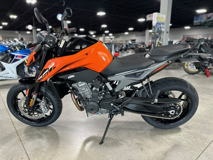 2024 KTM 790 Duke