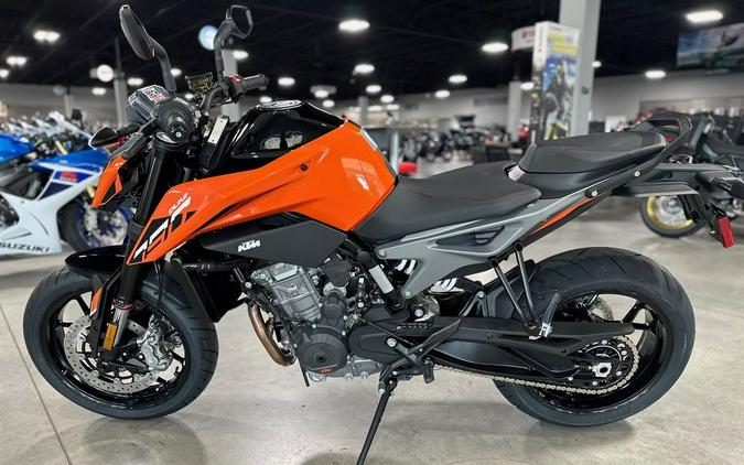 2024 KTM 790 Duke