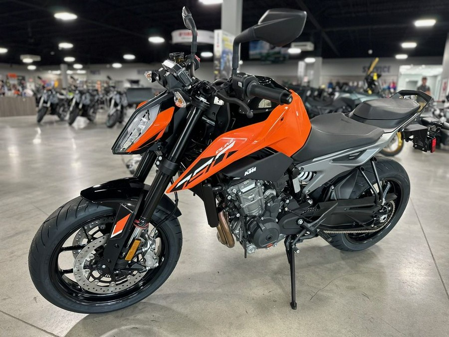 2024 KTM 790 Duke