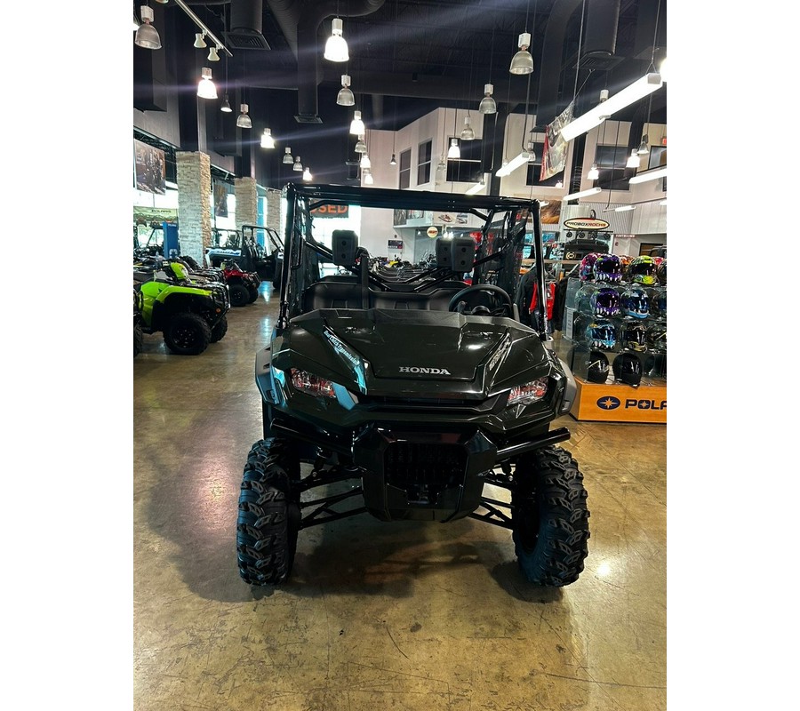 2024 Honda Pioneer 1000-6 Deluxe Crew