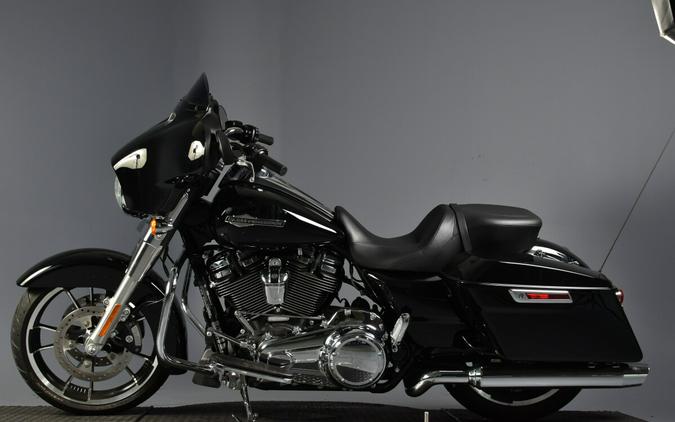 2022 Harley-Davidson Street Glide