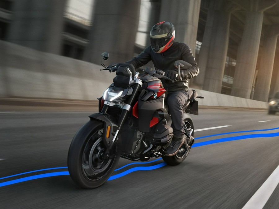 2026 BMW R 1300 R