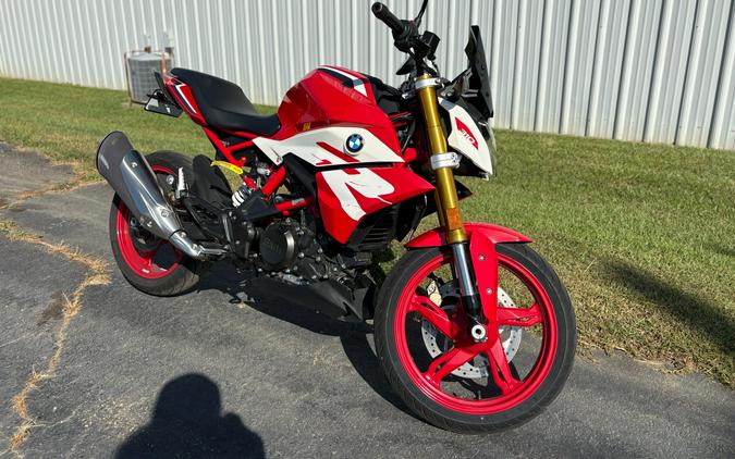 2023 BMW G 310 R