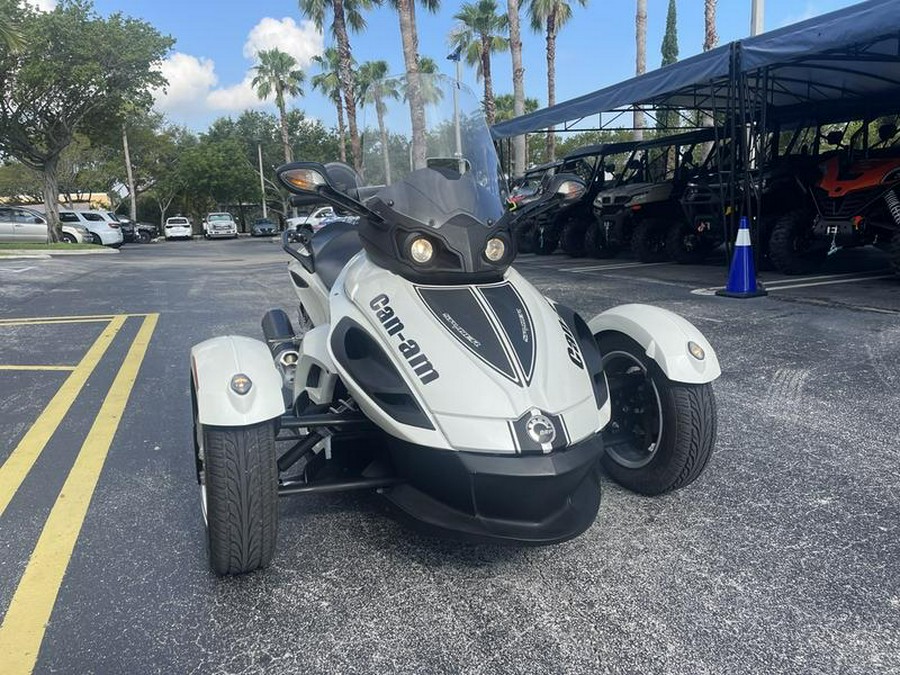 2012 Can-Am® Spyder Roadster RS