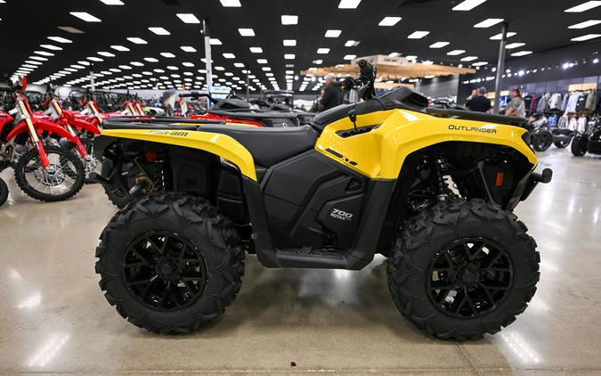 2024 Can-Am OUTLANDER XT 700