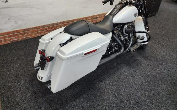 2024 Harley-Davidson® FLHRXS - Road King® Special