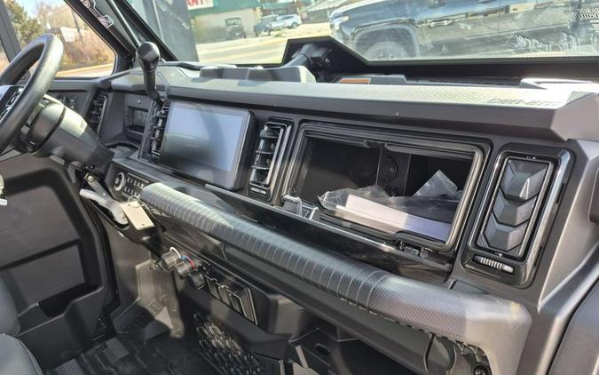 2026 Can-Am® Defender Limited HD11