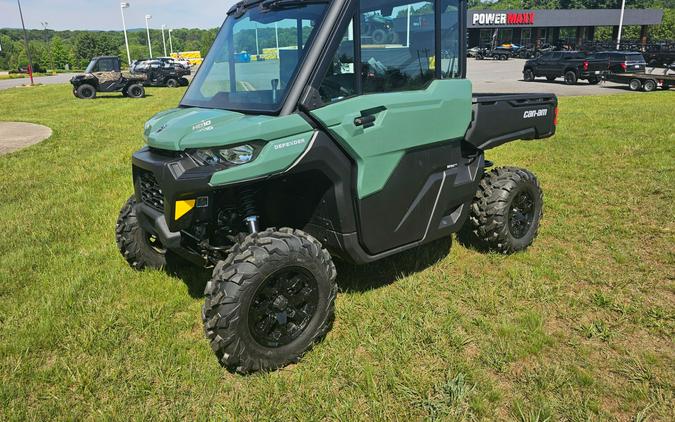 2026 Can-Am Defender DPS CAB