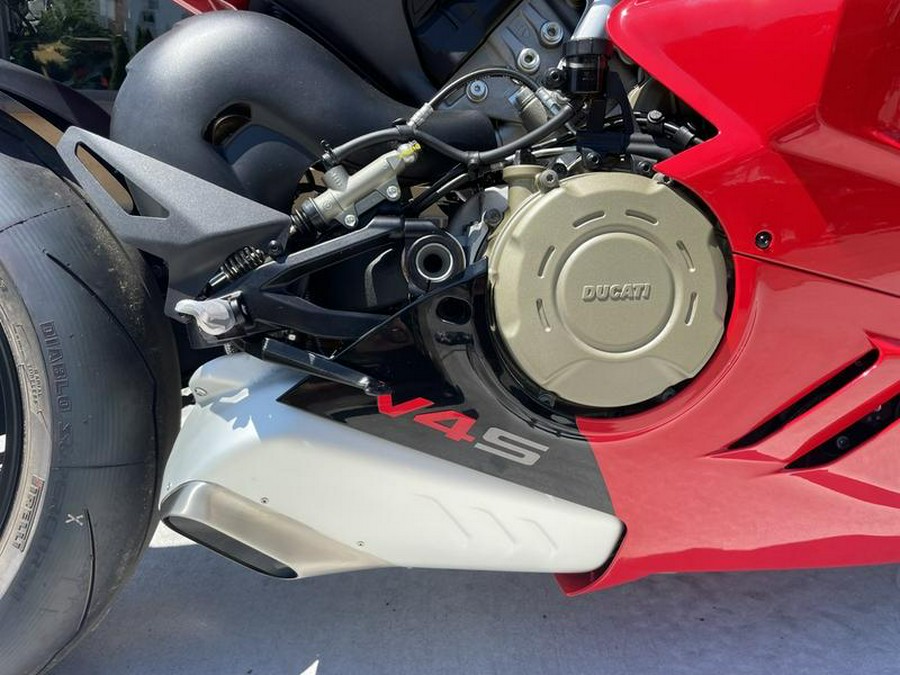 2023 Ducati Panigale V4 S Ducati Red