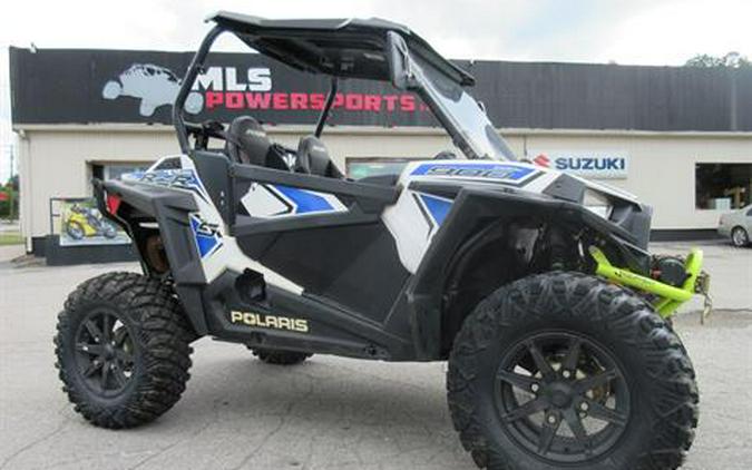 2017 Polaris RZR S 900