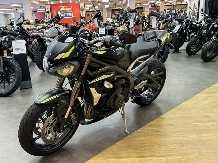 2022 Triumph Street Triple RS Matte Jet Black