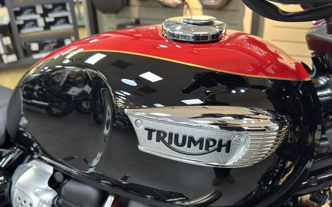2026 Triumph Bonneville T100 Jet black
