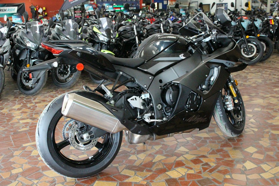 2026 Kawasaki Ninja ZX-10R ABS Metallic Matte Graphenesteel Gray/Metallic Spark Black - TA001920