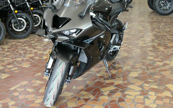 2026 Kawasaki Ninja ZX-10R ABS Metallic Matte Graphenesteel Gray/Metallic Spark Black - TA001920