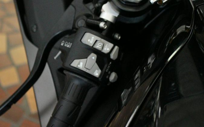 2026 Kawasaki Ninja ZX-10R ABS Metallic Matte Graphenesteel Gray/Metallic Spark Black - TA001920