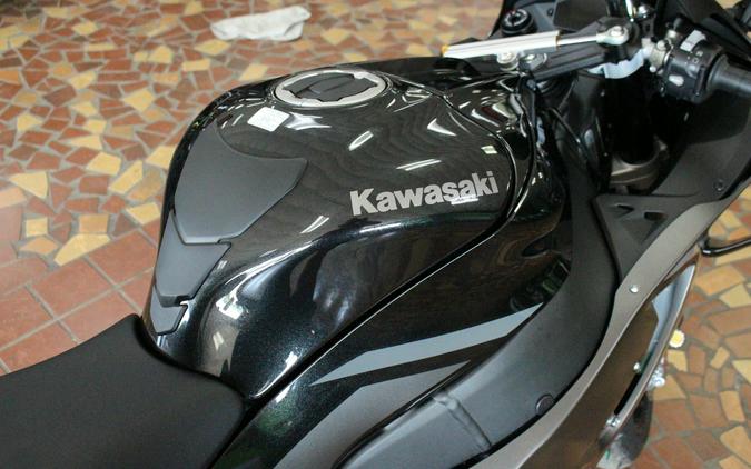 2026 Kawasaki Ninja ZX-10R ABS Metallic Matte Graphenesteel Gray/Metallic Spark Black - TA001920