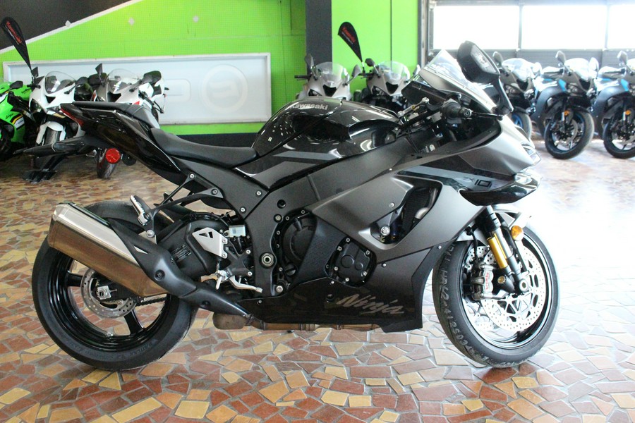 2026 Kawasaki Ninja ZX-10R ABS Metallic Matte Graphenesteel Gray/Metallic Spark Black - TA001920