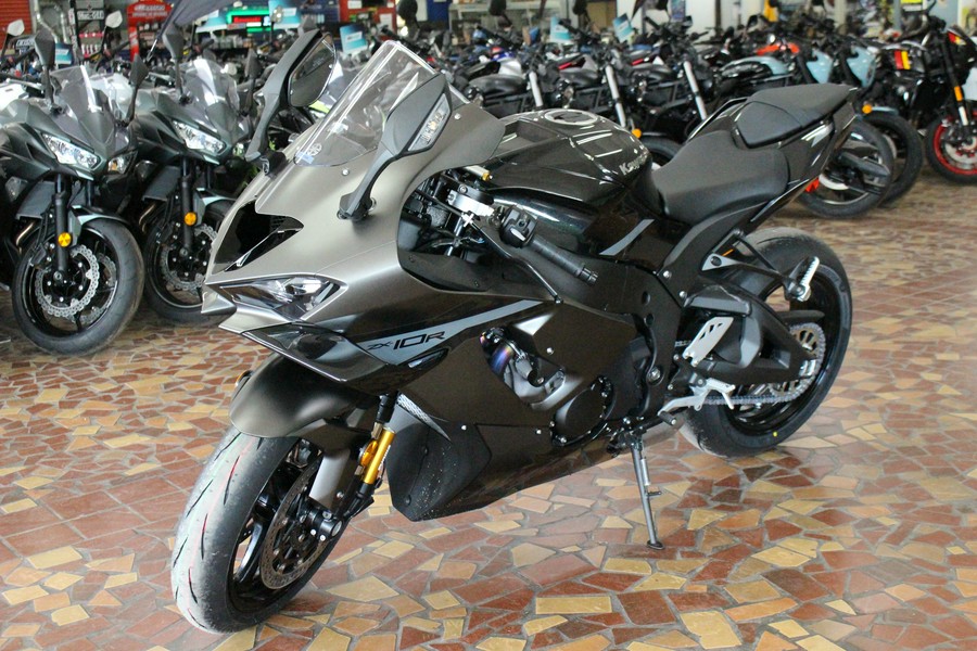 2026 Kawasaki Ninja ZX-10R ABS Metallic Matte Graphenesteel Gray/Metallic Spark Black - TA001920