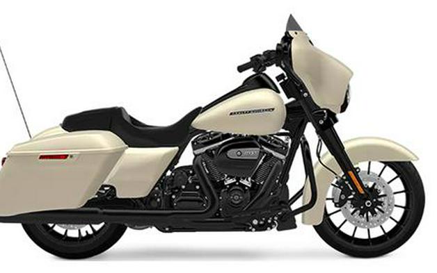 2018 Harley-Davidson Street Glide® Special