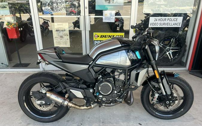 2022 CFMOTO 700 CL-X Sport