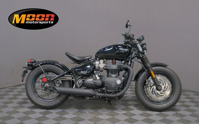 2018 Triumph Bonneville Bobber Black Jet Black