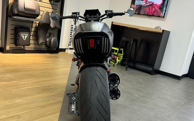 2018 Ducati Diavel Carbon