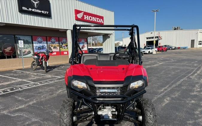 2026 Honda Pioneer 700 Deluxe