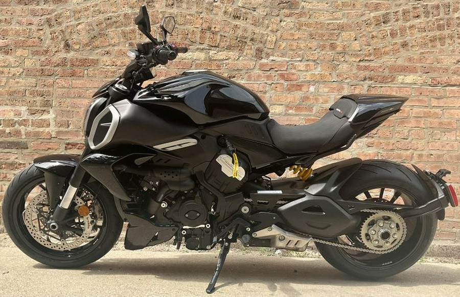 Used 2024 Ducati Diavel V4