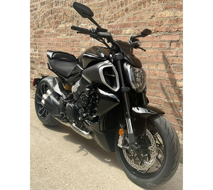 Used 2024 Ducati Diavel V4