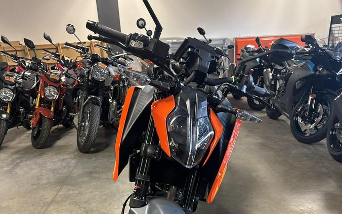 2024 KTM 250 DUKE