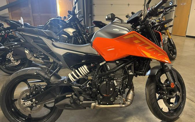 2024 KTM 250 DUKE