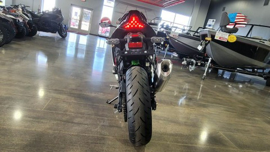 2026 Kawasaki Ninja® ZX™-4RR ABS