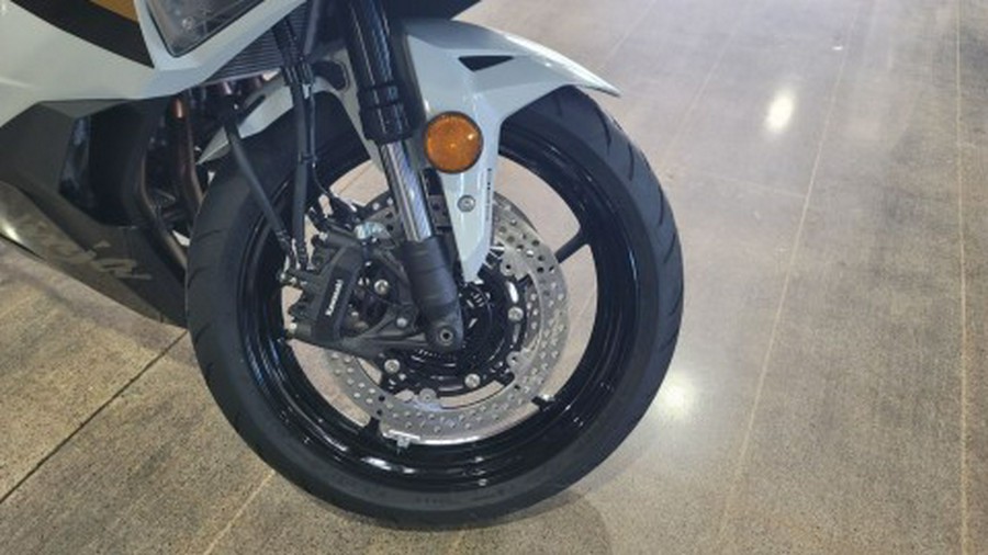 2026 Kawasaki Ninja® ZX™-4RR ABS