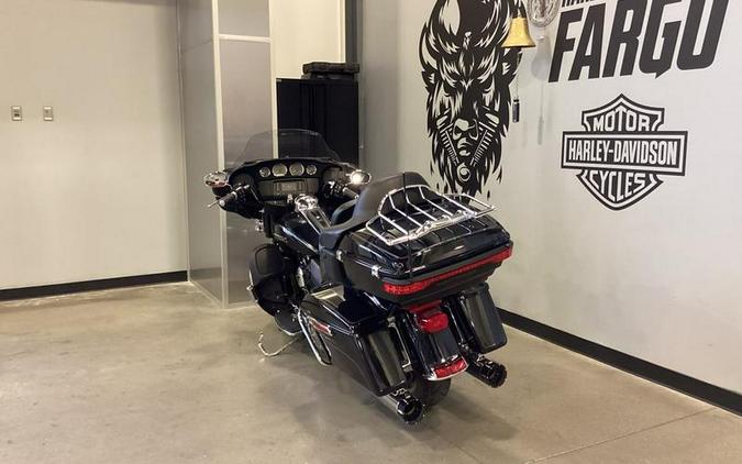 2015 Harley-Davidson® FLHTCUL - Electra Glide® Ultra Classic® Low