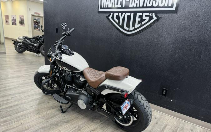 2022 Harley-Davidson® Fat Bob® 114