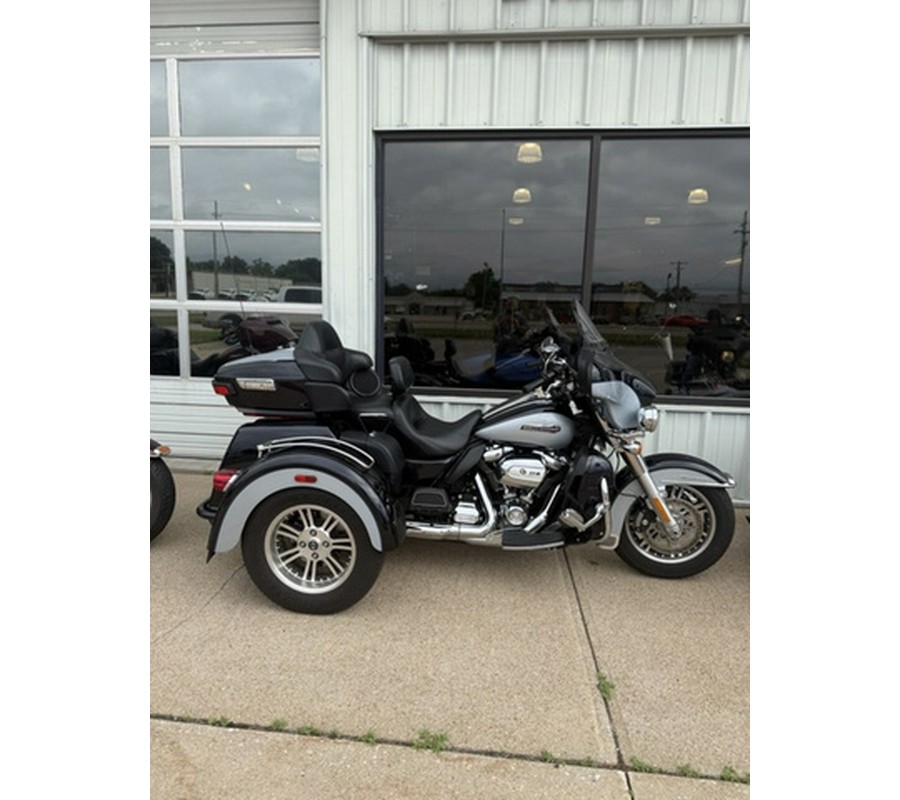 2020 Harley-Davidson Trike FLHTCUTG - Tri Glide Ultra
