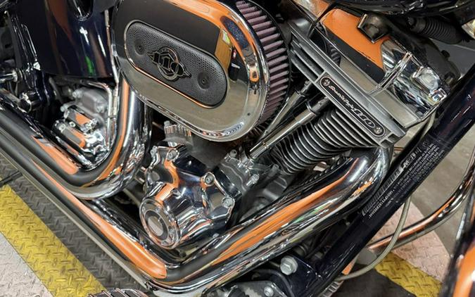 2012 Harley-Davidson Softail FLSTSE3 - CVO Convertible