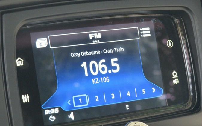 2022 Harley-Davidson FLHTCUTG - Tri Glide Ultra