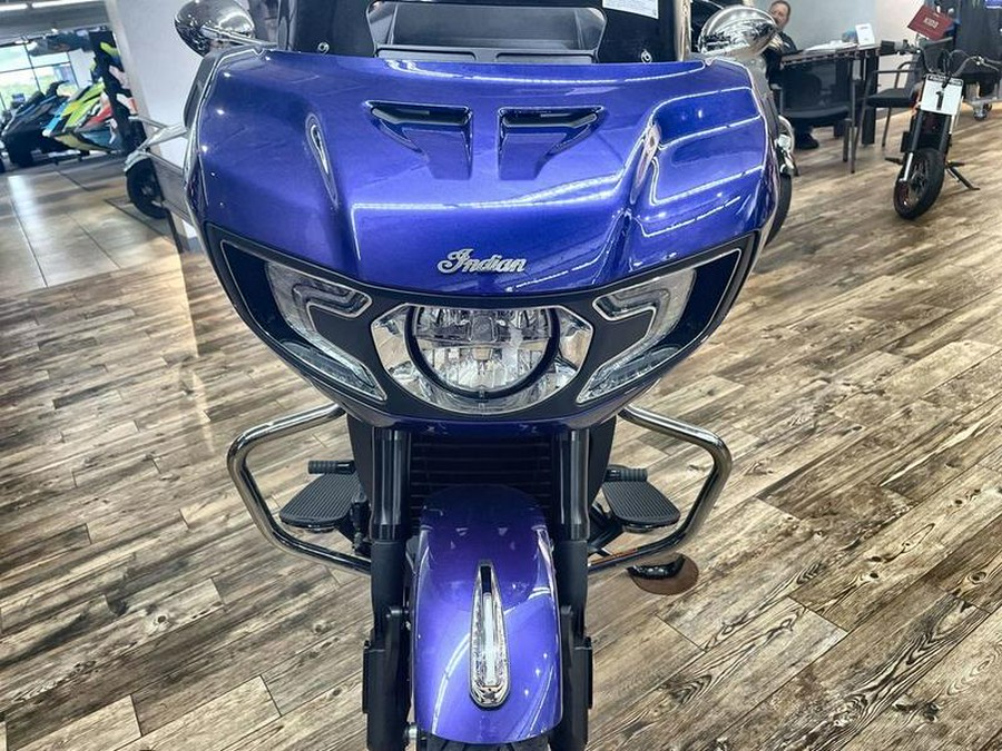 2022 Indian Motorcycle® Challenger® Limited Spirit Blue Metallic/Black Metallic