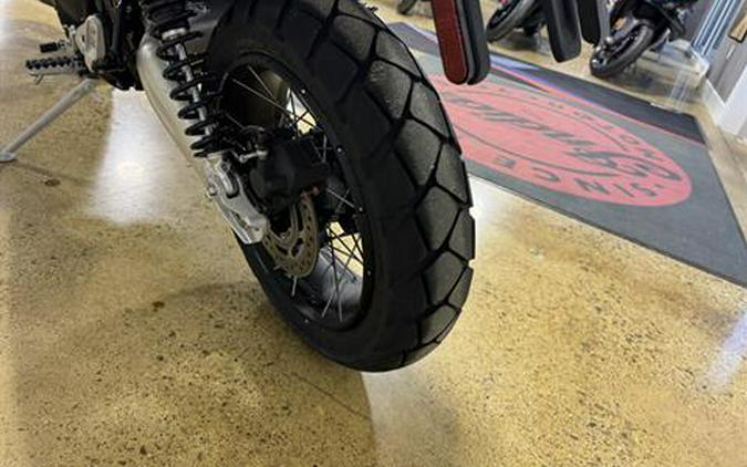 2025 Triumph Scrambler 1200 XE