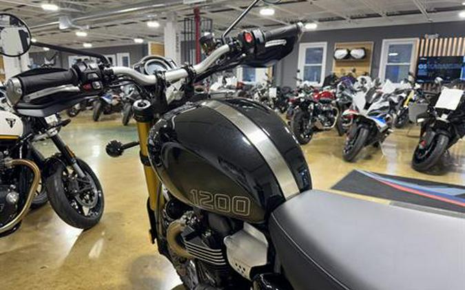 2025 Triumph Scrambler 1200 XE