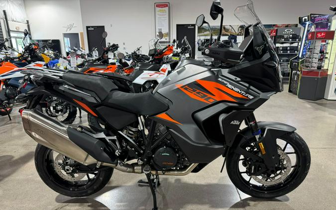 2023 KTM 1290 Super Adventure S