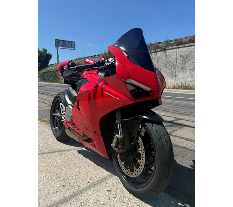 2022 Ducati Panigale V2