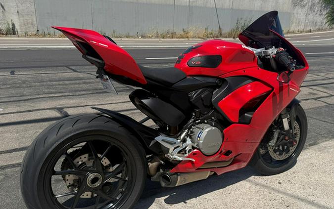 2022 Ducati Panigale V2