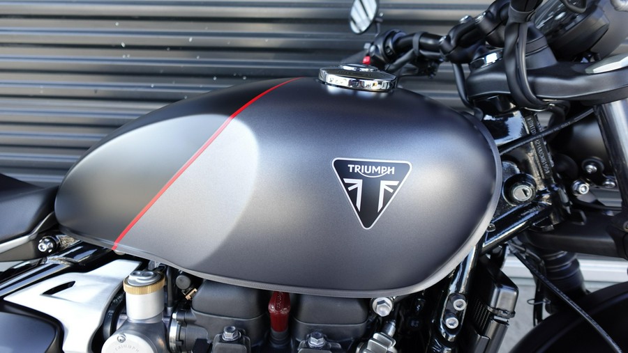 2027 Triumph Bonneville Bobber