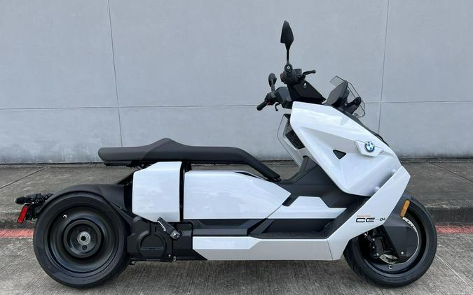 2024 BMW CE 04 Light White