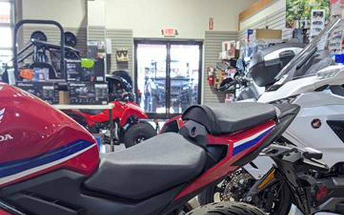2024 Honda CBR500R ABS