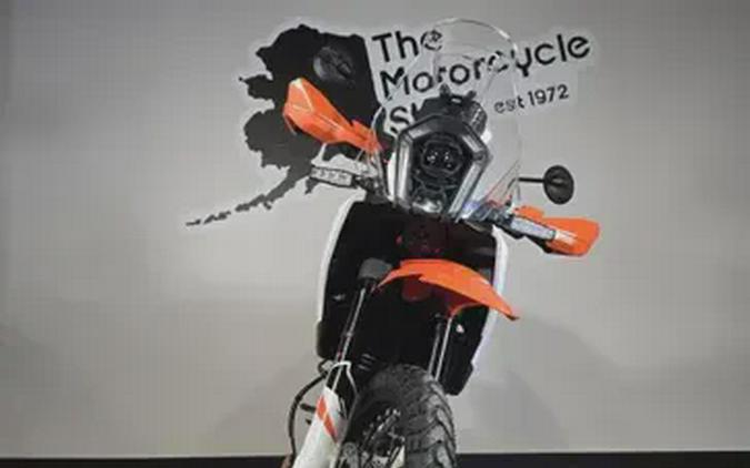 2026 KTM 390 ADV R