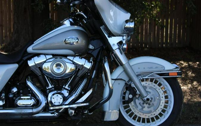 2009 HARLEY-DAVIDSON FLHTCU ULTRA CLASSIC EG